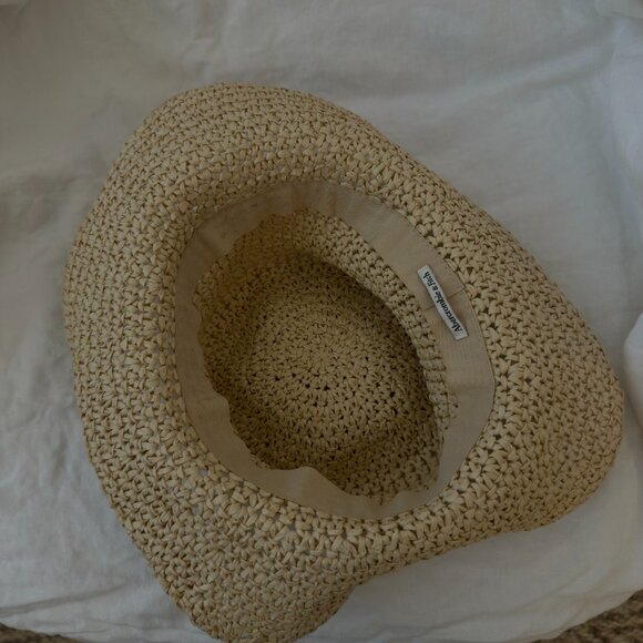 JEANS: Levi Strauss & Co. (blue jeans) - Picture 11 of 16